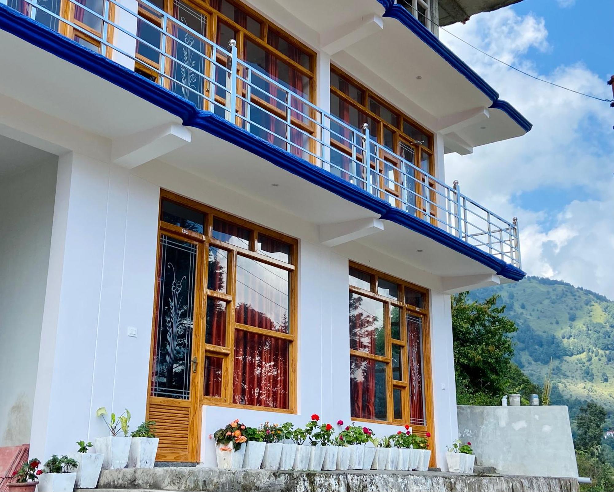 Hotel Mansarovar Inn Munsyari Extérieur photo