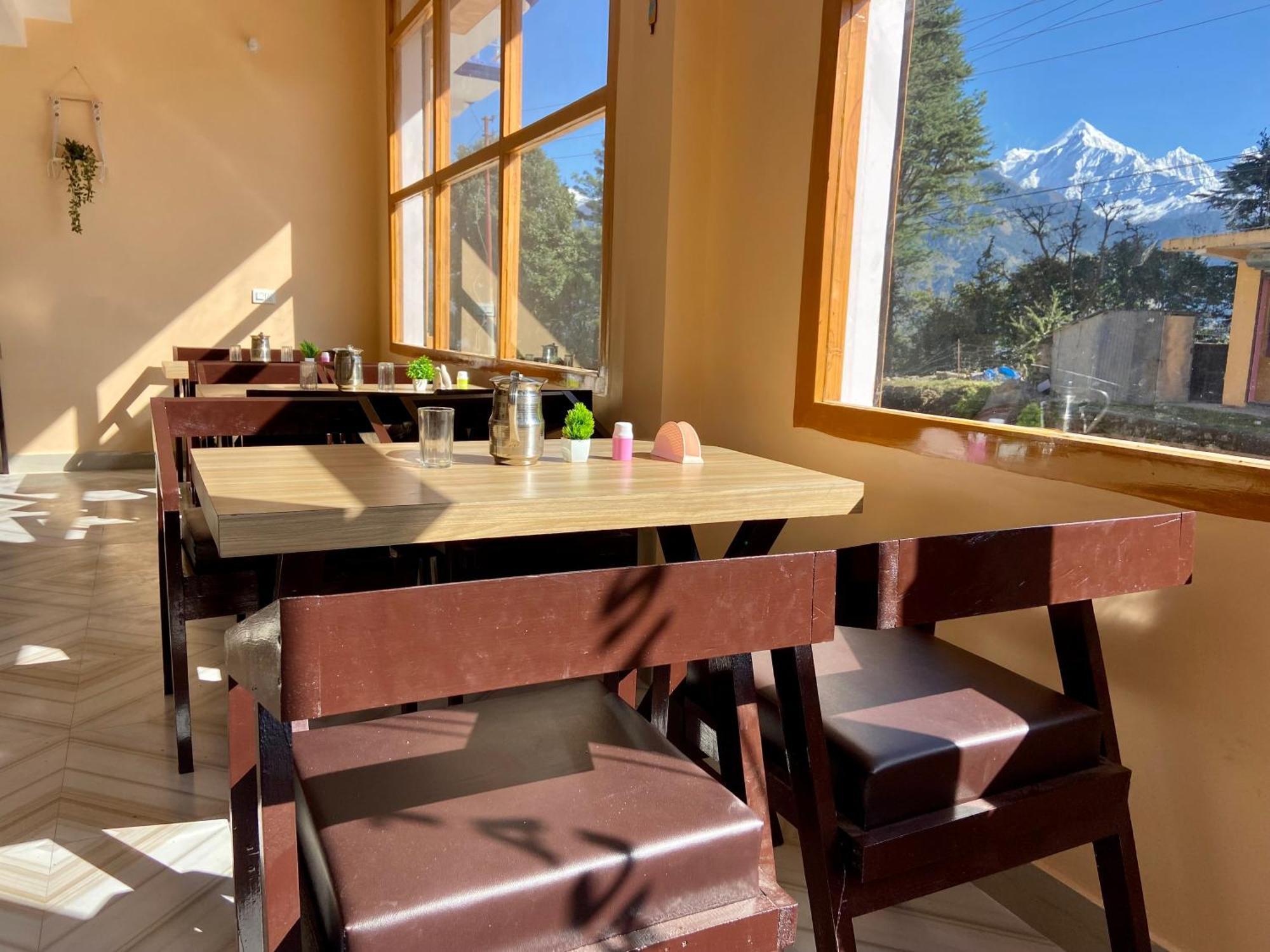 Hotel Mansarovar Inn Munsyari Extérieur photo